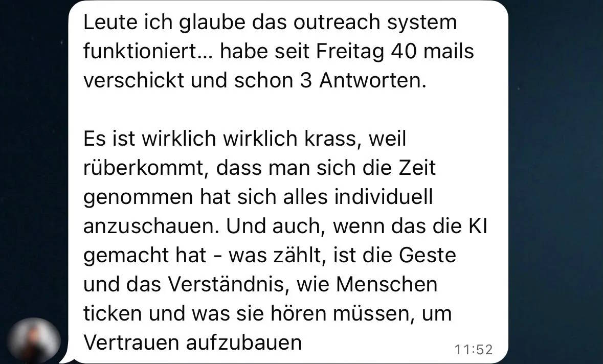 WhatsApp-Nachricht eines Teilnehmers: 40 Mails, bereits 3 Antworten (zensiert)